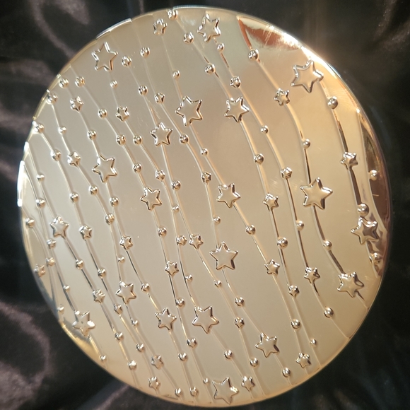 NWT Cranberry Pear Bellini 3 Wick Candle - Picture 3 of 4